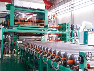 壓延線膠布機(jī)的應(yīng)用案例